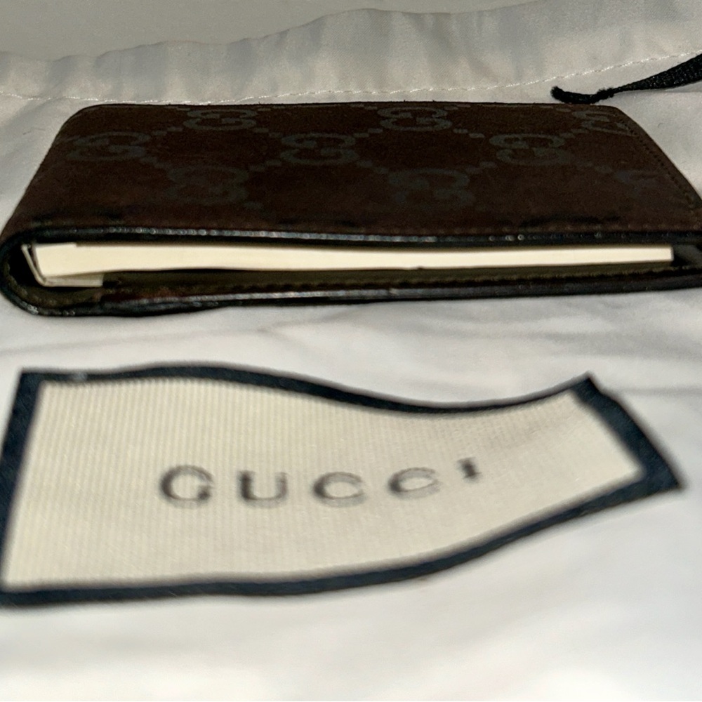 Gucci Brown Monogramed Suede Leather Notepad Holder with Pen. Rare collectors - Picture 4 of 11